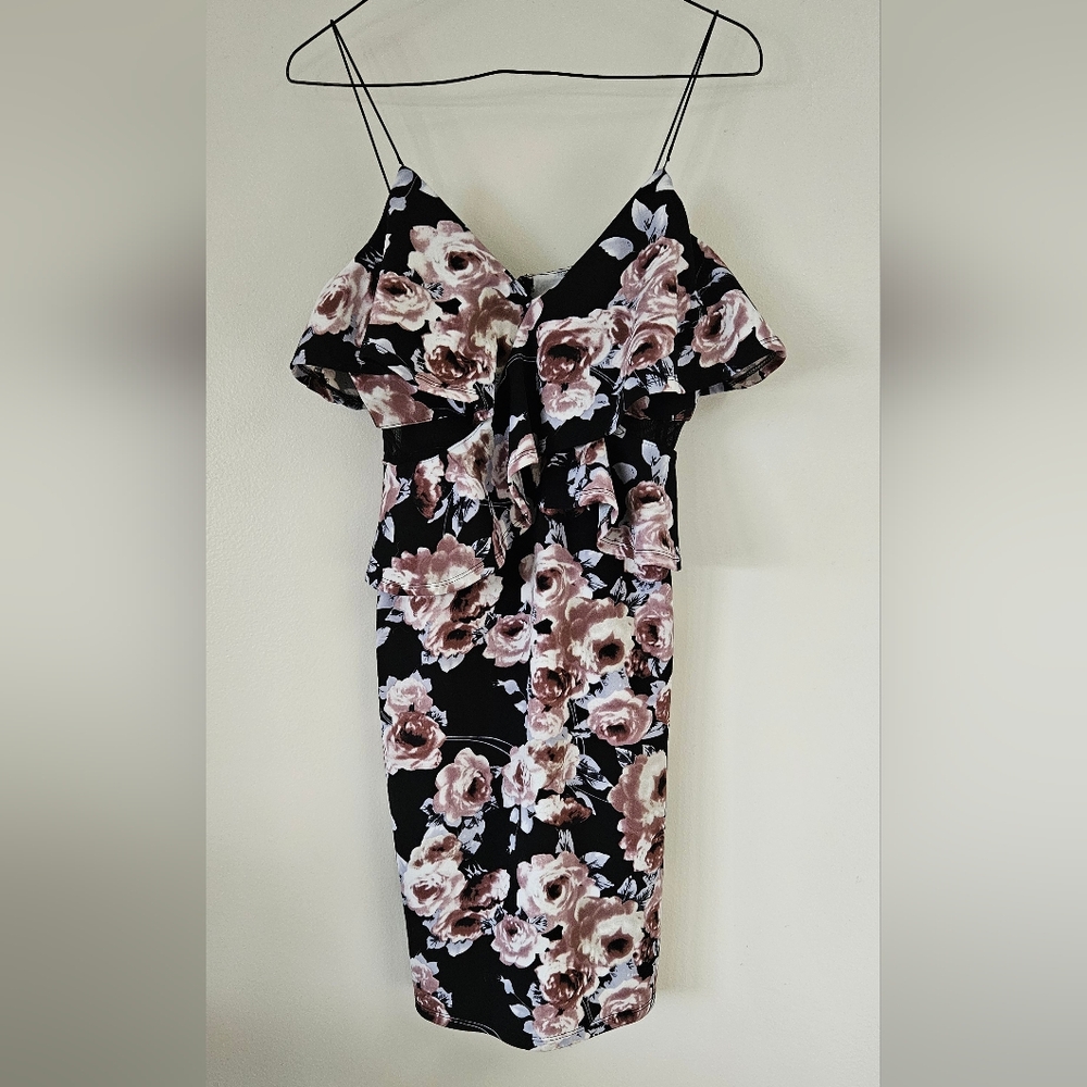 Revamped Sleeveless Ruffle Floral Dress